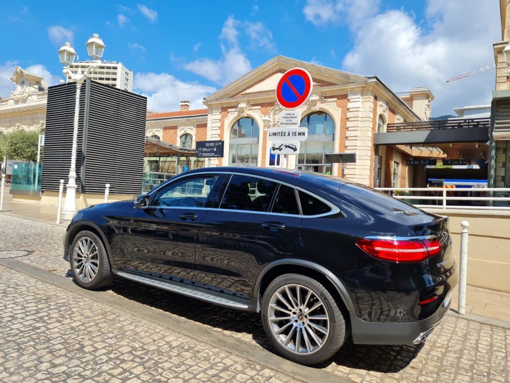 réserver Chauffeur privé vtc gare de toulon sncf transfert réservation