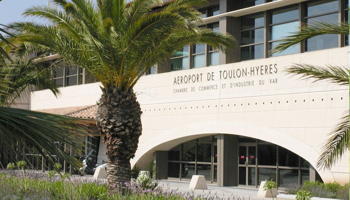 Transfert aéroport toulon chauffeur privé vtc