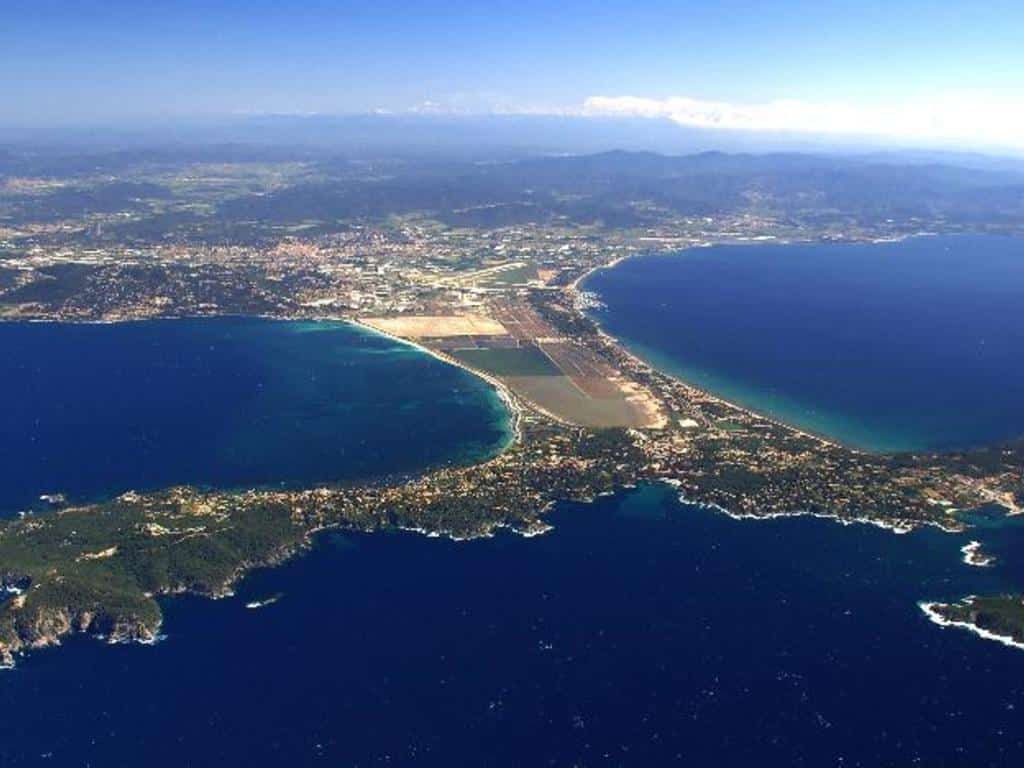 chauffeur privé vtc giens taxi uber bellambra les criques beach